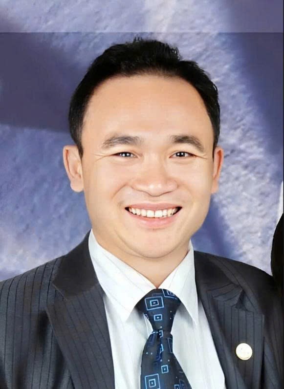 SÓNG "@4.0" VÀ CƠN NGHIỆN TÌNH TRONG CHIẾC GIƯỜNG ĐẠI DƯƠNG