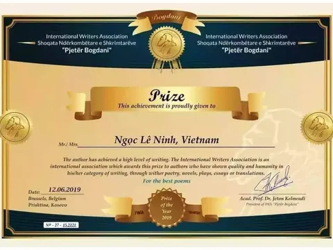 Thi sỹ Ngọc Lê Ninh thật bén duyên với các giải Thơ quốc tế